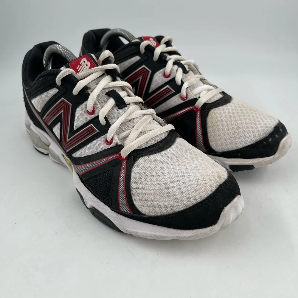 New Balance Men’s 758 Athletic Black White Red Low Top Lace-Up Shoes - Size 9.5